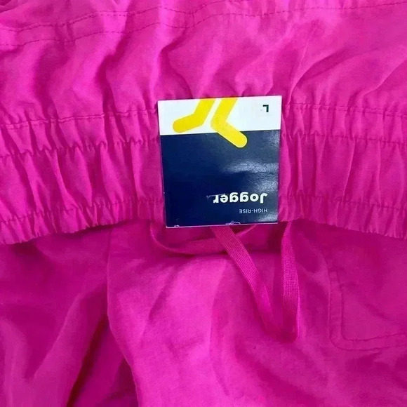 Old Navy Fuchsia Joggers - Picture 8 of 10